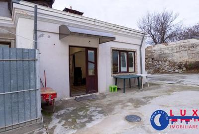 Casă cu 2 camere cu Teren 250 Mp în Central - 4