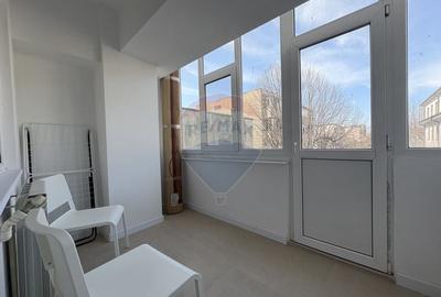 Apartament cu 3 camere decomandat, mobilat în Ultracentral - 12