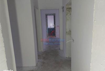 Casă cu 4 camere în Lețcani - 2