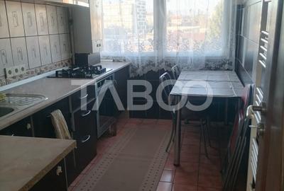 Apartament 3 camere cu balcon in zona Trei Stejari de inchiriat - 8
