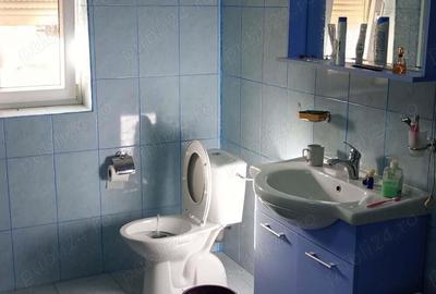 Casă cu 4 camere în Mărgineni - 8