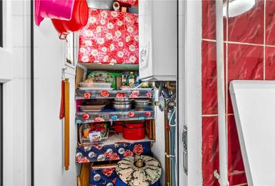 Apartament cu 3 camere decomandat în Tractorul - 13