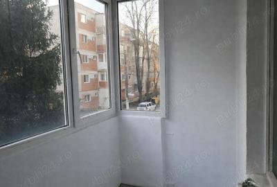 Garsonieră decomandată în Aradului - 2