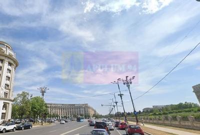 Vanzare apartament de 4 camere la Casa Poporului-stradal - 1