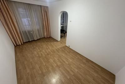 Apartament 2 camere zona Km 4 5 - 4