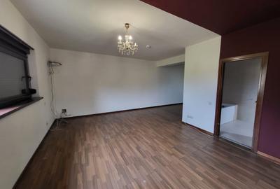 Casă cu 5 camere cu Teren 260 Mp în Tunari - 11