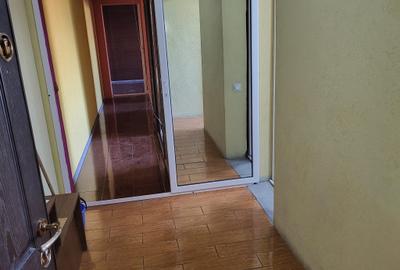 Apartament cu 3 camere semidecomandat, mobilat în Tomis Nord - 2