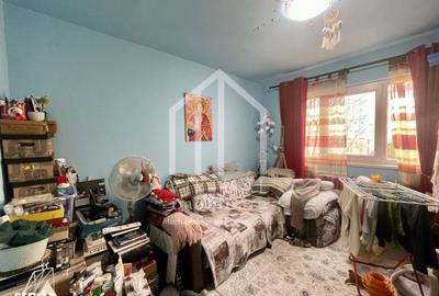 Apartament cu 3 camere decomandat, mobilat în Vasile Aaron - 4