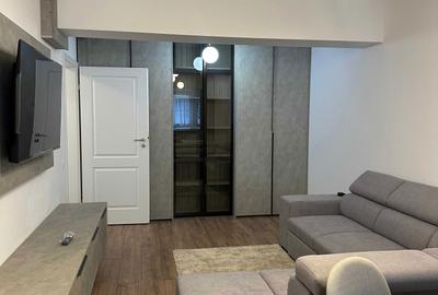 Apartament cu 2 camere decomandat în Apărătorii Patriei - 5