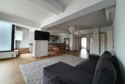 Proprietar, Apartament Domenii, 4 camere, loc parcare și boxă inclusa, etaj 2/3 - 2