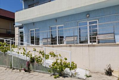 Hotel/Pensiune, de 24 mp, în Est - 3