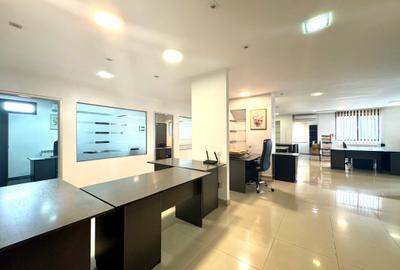Birou Modern 170 mp | 2 Apartamente Unificate | Mobilat | Parcare Inclusă! - 5