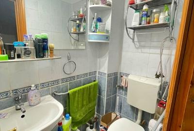 Apartament cu 3 camere decomandat în Tomești - 6