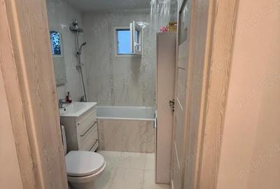 Apartament cu 3 camere decomandat, mobilat în Central - 1