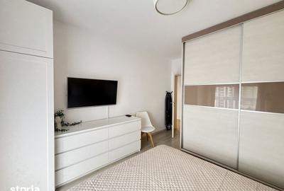 Apartament cu 3 camere în Tractorul