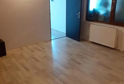 Spațiu comercial, de 56 mp, în Mehala - 1