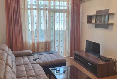 Apartament cu 2 camere decomandat, mobilat în Păcii