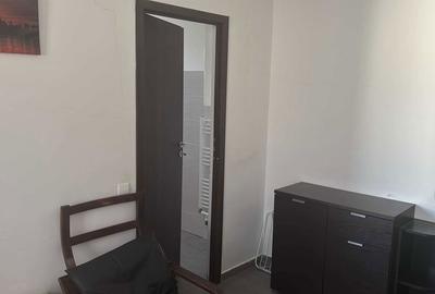 Garsonieră decomandată în Central - 6