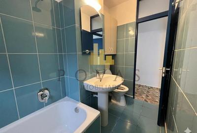 Apartament cu 3 camere decomandat în Sebastian - 10