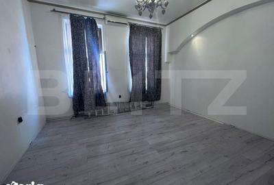 Spațiu comercial, de 140 mp, în Central - 1