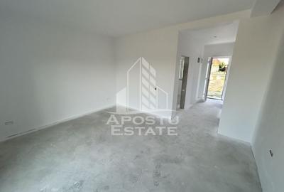 Vand apartament in triplex P+E+M, proiect deosebit, la alb, Sacalaz. - 3