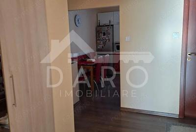 Apartament cu 3 camere decomandat în Tudor - 2