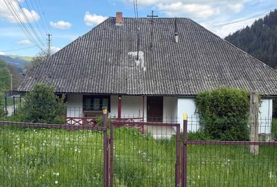 Casă cu 4 camere în Poiana Largului - 2