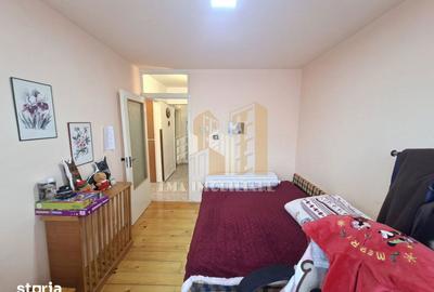 Apartament cu 3 camere decomandat, mobilat în Tractorul - 1