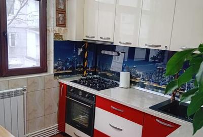 Garsonieră în Micro 40 - 8