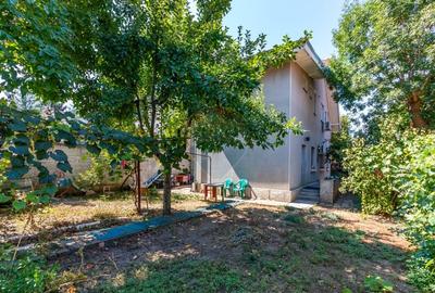 Casă cu 5 camere cu Teren 373 Mp în Bd. Gloriei
