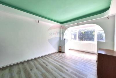 Apartament cu 3 camere de vanzare in zona Pod - 3