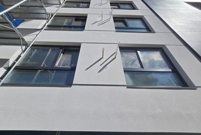 Apartament cu 4 camere decomandat în 1 Decembrie 1918 - 1