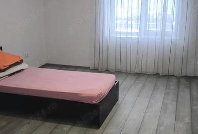 Casă cu 4 camere cu Teren 1400 Mp în Cenad - 1