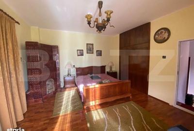 Casă cu 4 camere cu Teren 1100 Mp în Central - 5