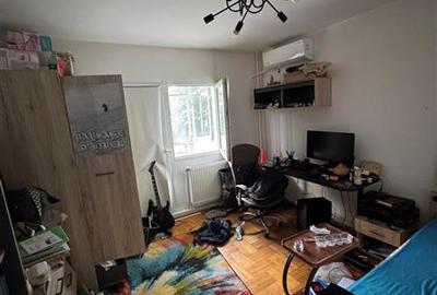 Apartament cu 4 camere decomandat în Brâncoveanu - 11