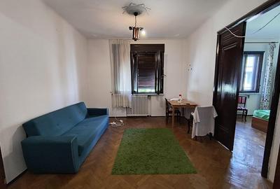 Sala Palatului- Biserica Luterana - 1