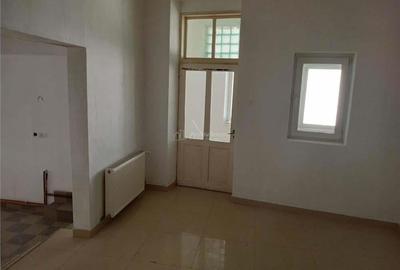 Oravita, Chirie, Sp.Com, Zona Primarie Liceu - 4