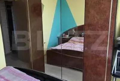 Apartament de vanzare, cu 4 camere, 4 balcoane, 75 mp, zona Blv Bucuresti - 2