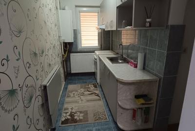 Apartament cu 2 camere decomandat în 9 Mai