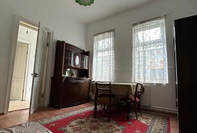 Casă individuală cu 3 camere cu Teren 300 Mp în Central - 2