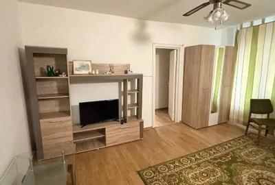 Apartament cu 3 camere semidecomandat în Girocului - 3