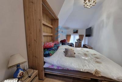 Casă cu 7 camere cu Canalizare în Fundeni - 11