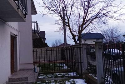 Duplex cu 5 camere cu Canalizare în Beceni - 9
