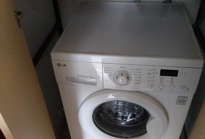 Apartament cu 3 camere - zona centru - Tg Cucu - 5