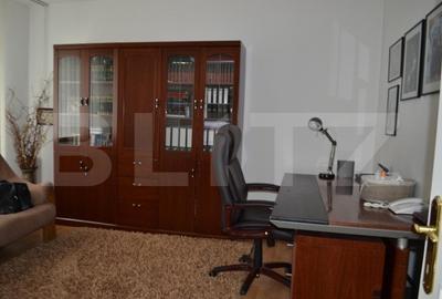 Casa-Vila cu multiple destinatii Unirea - 9