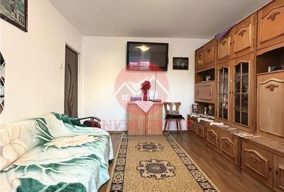 Apartament cu 3 camere decomandat în Central - 1