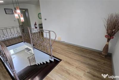 Casă cu 9 camere cu Teren 1845 Mp în Central - 14