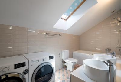 Apartament cu 4 camere decomandat, mobilat în 13 Septembrie - 11