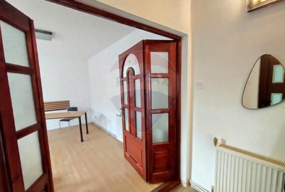 Birou, de 90 mp, în Plopilor - 3