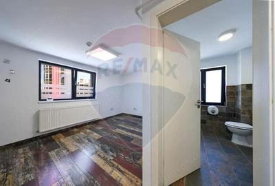 Spa?iu de birouri zona 13 Decembrie- parter - 3